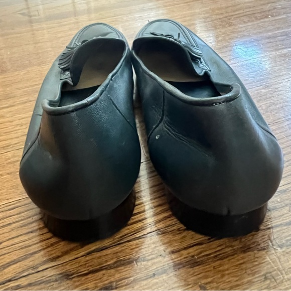 Vintage Cole Haan Tassle loafers in size 10B (run small) - Picture 6 of 8